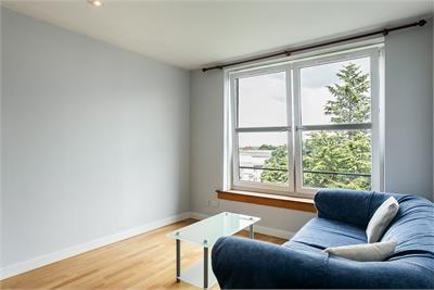 3E Harbour Court, Harbour Road, Musselburgh, EH21 6DL - image 2