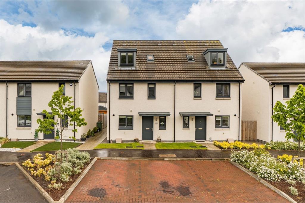 13 Foxhall Gait, Kirkliston, EH29 9GT - image 23