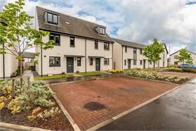 13 Foxhall Gait, Kirkliston, EH29 9GT - image 24