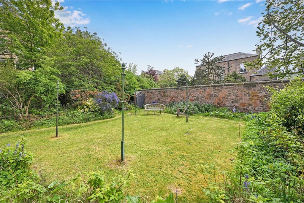 24/1 Polwarth Gardens, Edinburgh, EH11 1LW - image 17