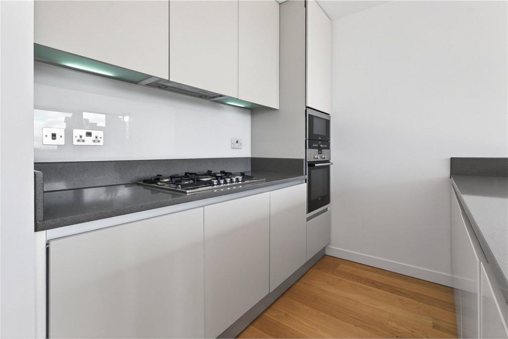 Flat 18, 18 Simpson Loan,
Quartermile,
Lauriston,
Edinburgh,
EH3 9GB - image 13