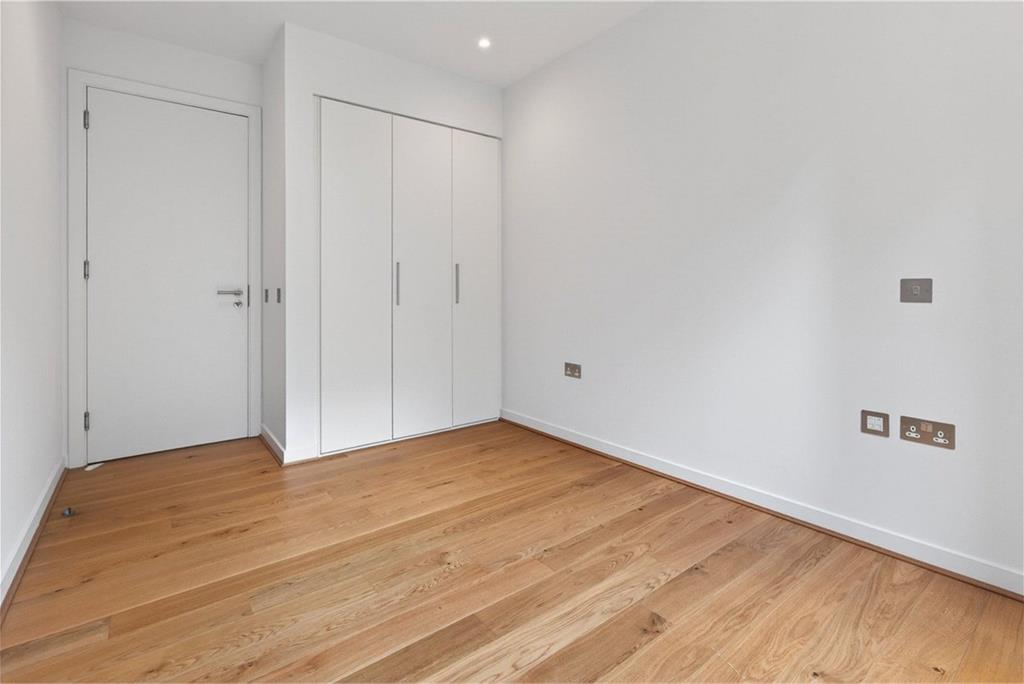 Flat 18, 18 Simpson Loan,
Quartermile,
Lauriston,
Edinburgh,
EH3 9GB - image 17