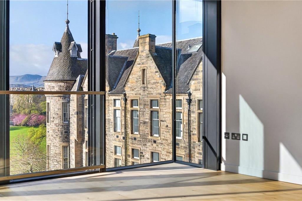 Flat 18, 18 Simpson Loan,
Quartermile,
Lauriston,
Edinburgh,
EH3 9GB - image 6