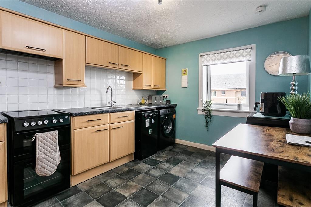 18e Bank Street,
Penicuik,
EH26 9BG - image 5