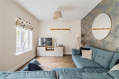 10 Greenstone Loan, Ratho, EH28 8AG - image 7