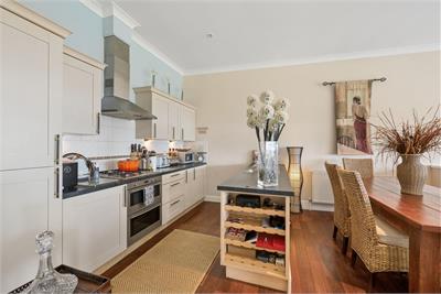 14G Ross View, Eglinton Gardens, Skelmorlie, PA17 5DW - image 5