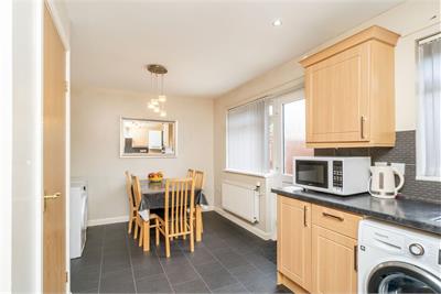 105 Morvenside, Westburn, Edinburgh, Midlothian, EH14 2SQ - image 5