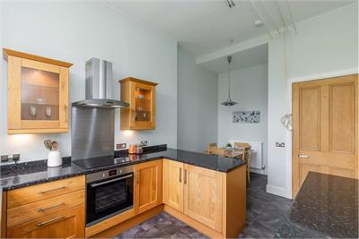 6/5 Woodburn Terrace, Edinburgh, EH10 4SH - image 19