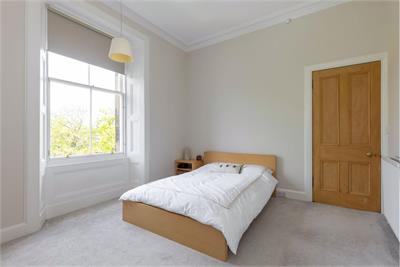 6/5 Woodburn Terrace, Edinburgh, EH10 4SH - image 24