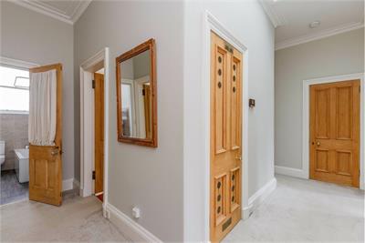 6/5 Woodburn Terrace, Edinburgh, EH10 4SH - image 30