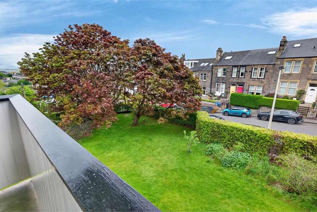 29 Queen's Park Court, Edinburgh, EH8 7DX - image 11