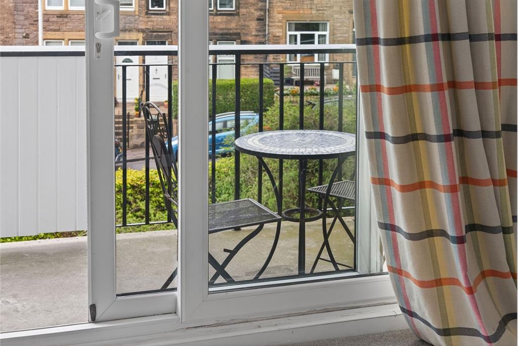 29 Queen's Park Court,
Edinburgh,
EH8 7DX - image 8