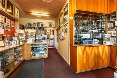 Mixed Use Unit, 33 The Square, Kelso, TD5 7HL - image 23