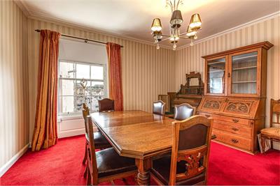 Mixed Use Unit, 33 The Square, Kelso, TD5 7HL - image 9