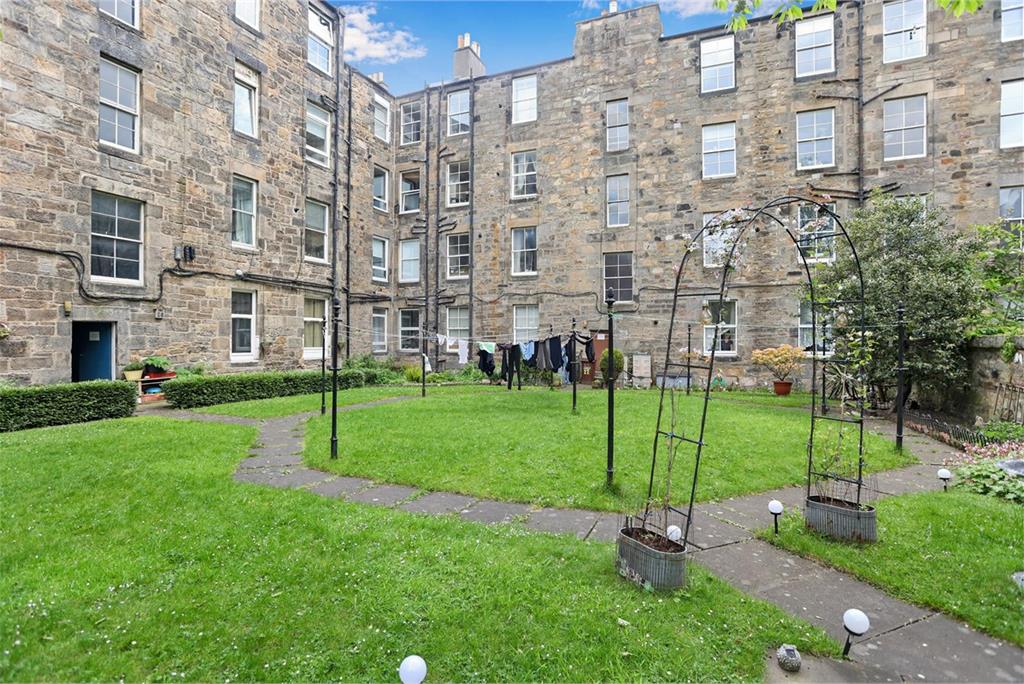 1 (GF2) South Lorne Place,
Edinburgh,
EH6 8QN - image 12