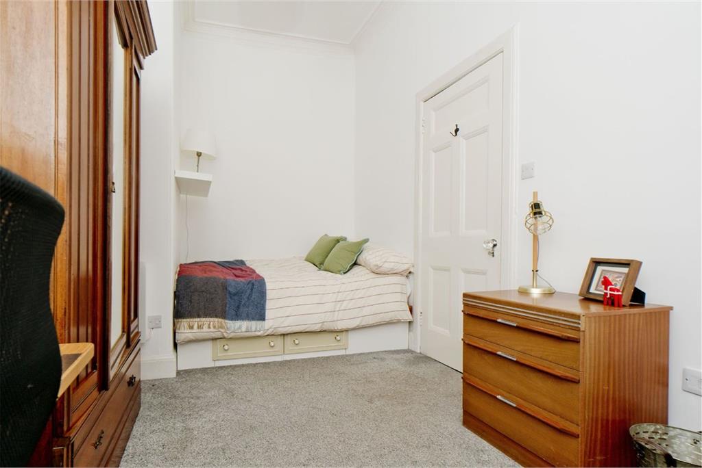 220/5 Bruntsfield Place,
Edinburgh,
EH10 4DE - image 12