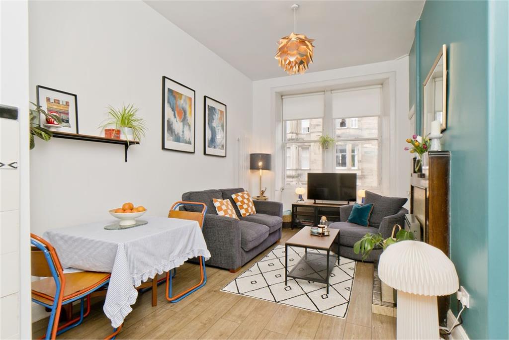 220/5 Bruntsfield Place,
Edinburgh,
EH10 4DE - image 3