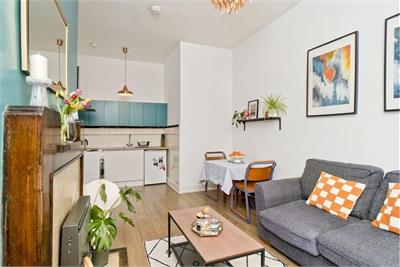 220/5 Bruntsfield Place, Bruntsfield, Edinburgh, EH10 4DE - image 5
