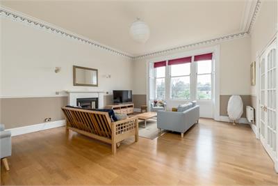 6/4 Eglinton Crescent, EDINBURGH, EH12 5DH - image 2