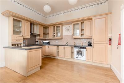 6/4 Eglinton Crescent, EDINBURGH, EH12 5DH - image 16