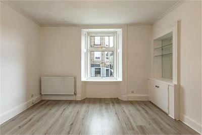 5-3, Princes Street, Hawick, TD9 7AX - image 1