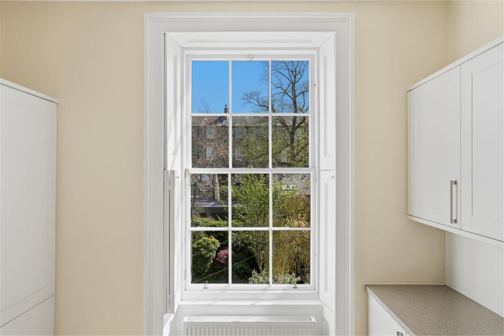 73, 2F1, Great King Street, New Town, Edinburgh, EH3 6RN - image 7