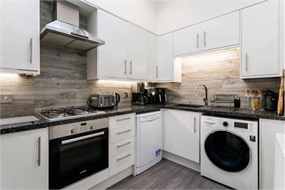26/3 Merchiston Avenue, Edinburgh, EH10 4NZ - image 12