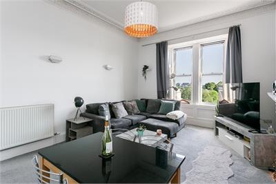 26/3 Merchiston Avenue, Edinburgh, EH10 4NZ - image 3