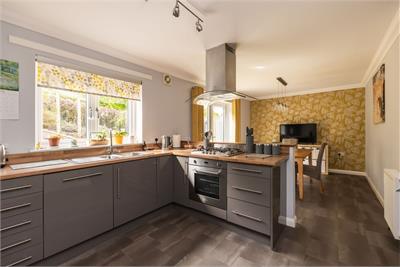 13 Castle View Court, Cousland, EH22 2RE - image 4