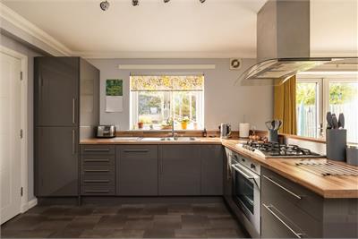 13 Castle View Court, Cousland, EH22 2RE - image 6