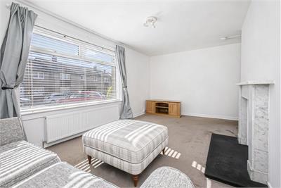10 St Colme Crescent, Aberdour, KY3 0ST - image 2