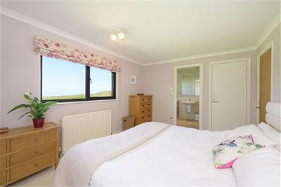Ogle Lodge, Innerwick, Dunbar, East Lothian, EH42 1EQ - image 13