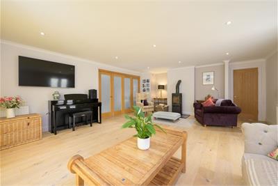 Ogle Lodge, Innerwick, Dunbar, East Lothian, EH42 1EQ - image 4