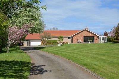 Ogle Lodge, Innerwick, Dunbar, East Lothian, EH42 1EQ - image 1