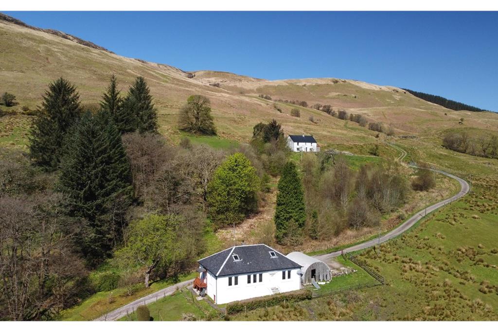Kilbridemore Cottage,
Glendaruel,
PA22 3AB - image 4