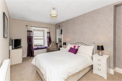 Alba House, Main Street, West Linton, EH46 7EA - image 7