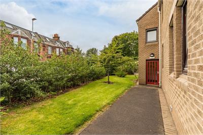 6/3 Rose Park, Edinburgh, EH5 3ST - image 7