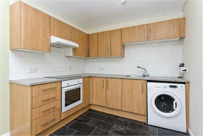 Flat 69 Glen Lednock Drive, Craigmarloch View, Cumbernauld, G68 0EJ - image 1