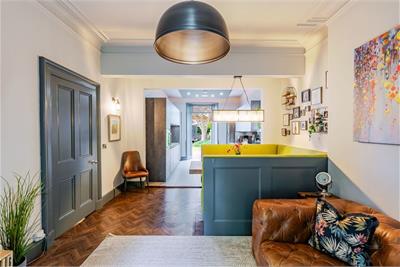 1 Windsor Gardens, Musselburgh, East Lothian, EH21 7LP - image 2
