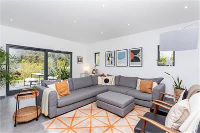 20 Halmyre Loan, Romannobridge, West Linton, EH46 7DN - image 3