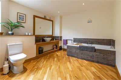 Stainiebrae, Lower Greenhill, Selkirk, TD7 4NP - image 33