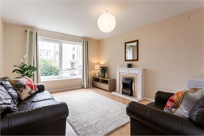 40/2 Gilmerton Dykes Road, Edinburgh, EH17 8PG - image 2
