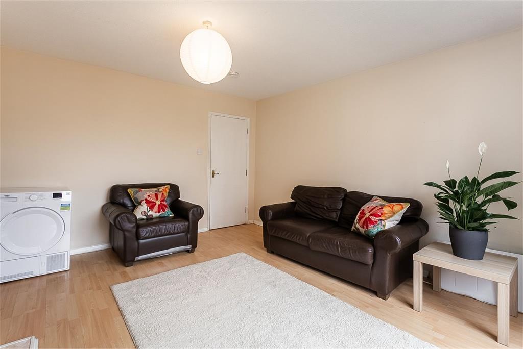 40/2 Gilmerton Dykes Road,
Edinburgh,
EH17 8PG - image 4