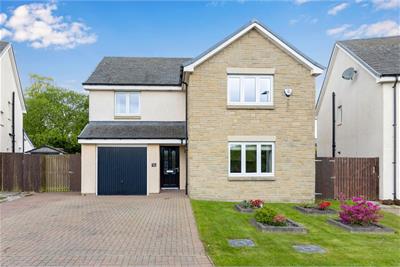 4 Corby Craig Crescent, Bilston, Roslin, EH25 9TF - image 1