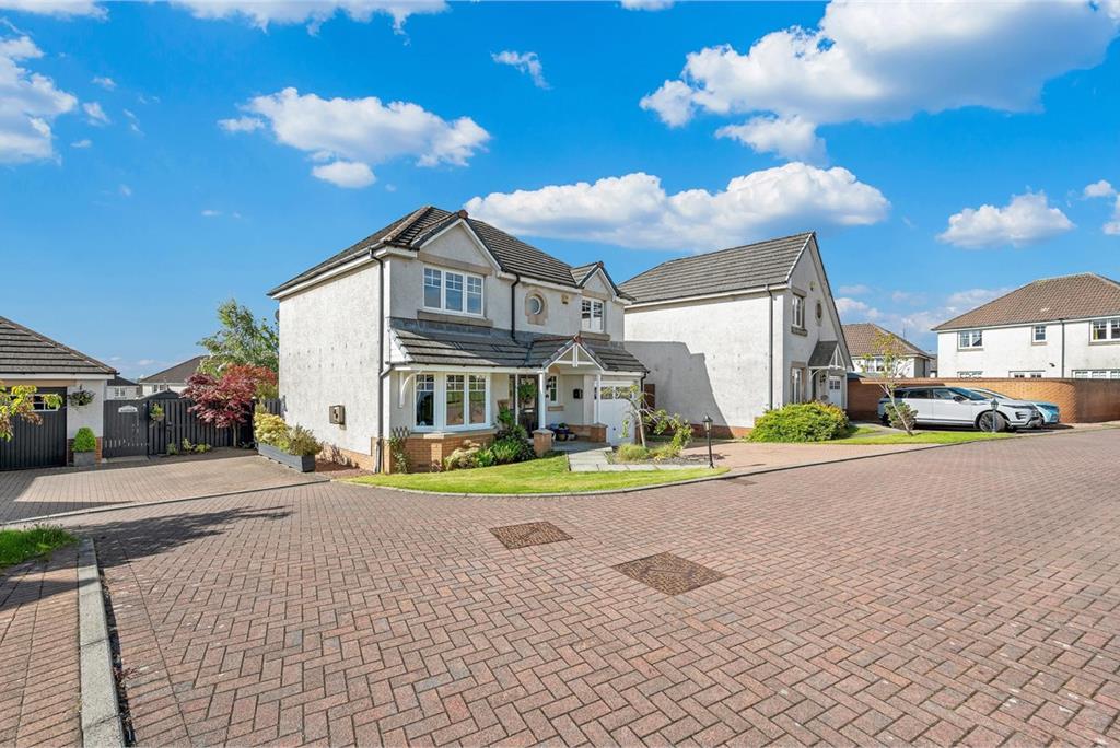 5 Bergen Avenue,
Dunfermline,
KY11 8JU - image 37