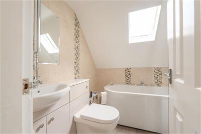 River Cottage,
Cliftonhill,
Kelso,
TD5 7QE - image 12
