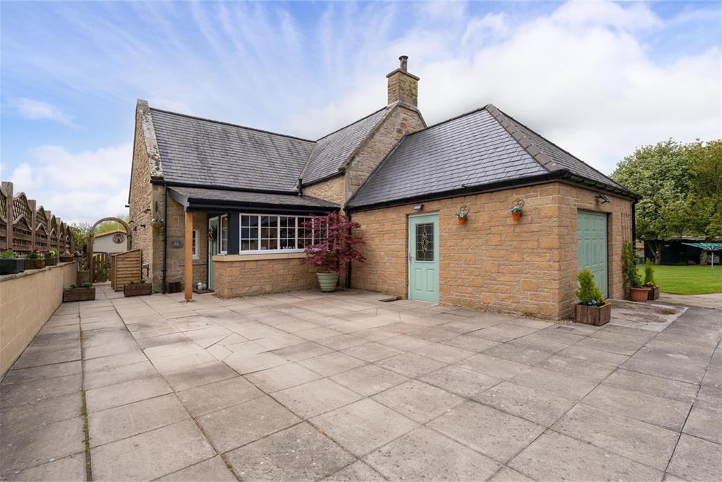 River Cottage,
Cliftonhill,
Kelso,
TD5 7QE - image 17