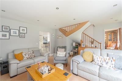 River Cottage,
Cliftonhill,
Kelso,
TD5 7QE - image 5