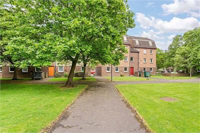 6/4 Ettrickdale Place, Stockbridge, EH3 5JN - image 17