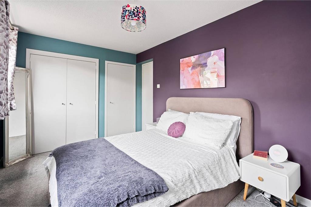 6/4 Ettrickdale Place, Stockbridge, EH3 5JN - image 10